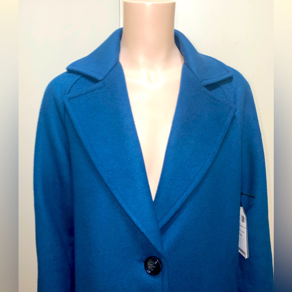 New With Tags $898 Dark Blue, Cashmere And Wool Worth New York Coat Size Medium